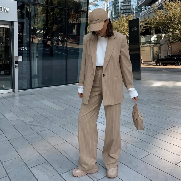 ZARA OVERSIZED BLAZER TAN SIZE M - Picture 4 of 11